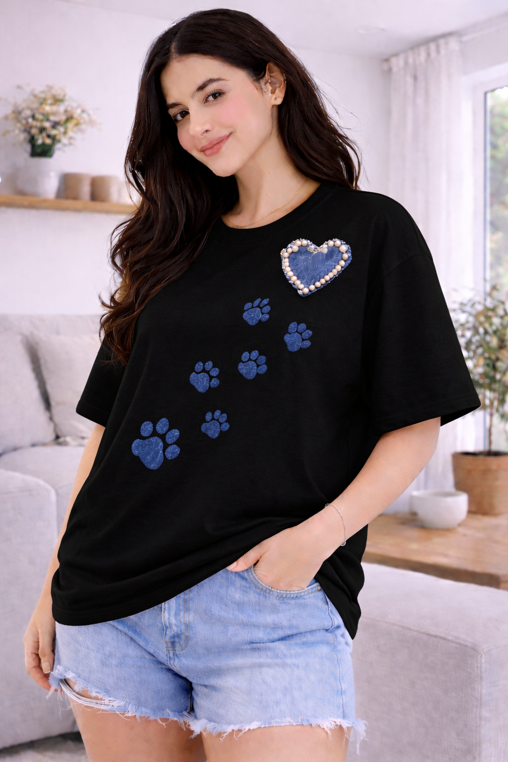 Wild Vibe Luxury Oversized Tee Black – Paw Print Embellished T-Shirt for Women